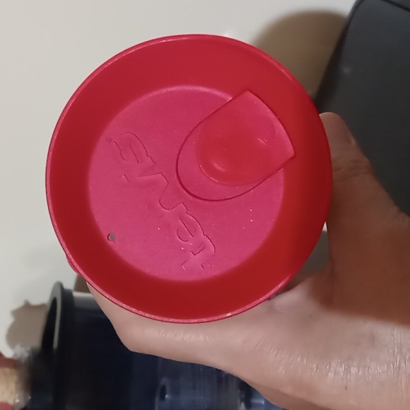 NC STATE WOLPACK WAVY CLASSIC TUMBLER WITH LID - Picture 4 of 6